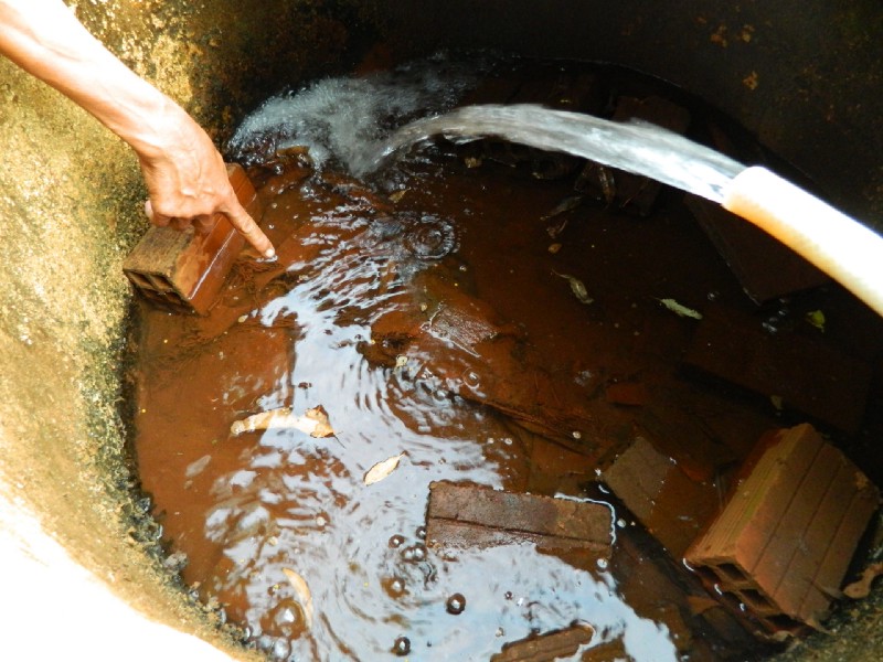 nước nhiễm mặn